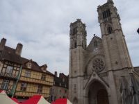 Kathedrale Saint Vincent auf dem Saint-Vincent Platz