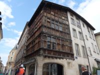 Macon - Maison de Bois