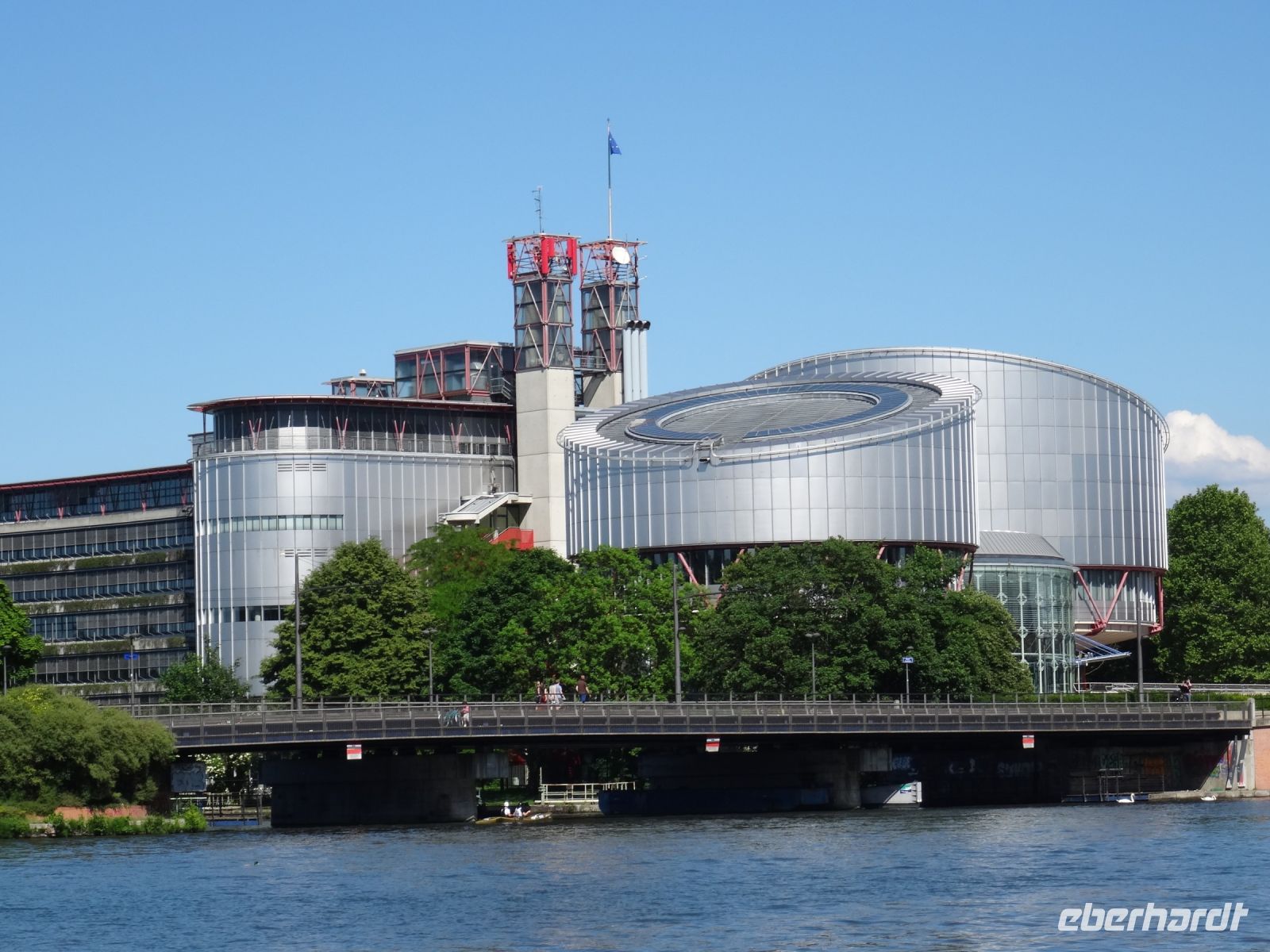 Illrundfahrt - Glaspaläste der EU