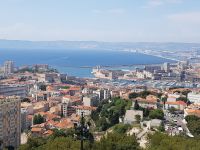 Blick von Notre Dame de la Garde auf Marseille