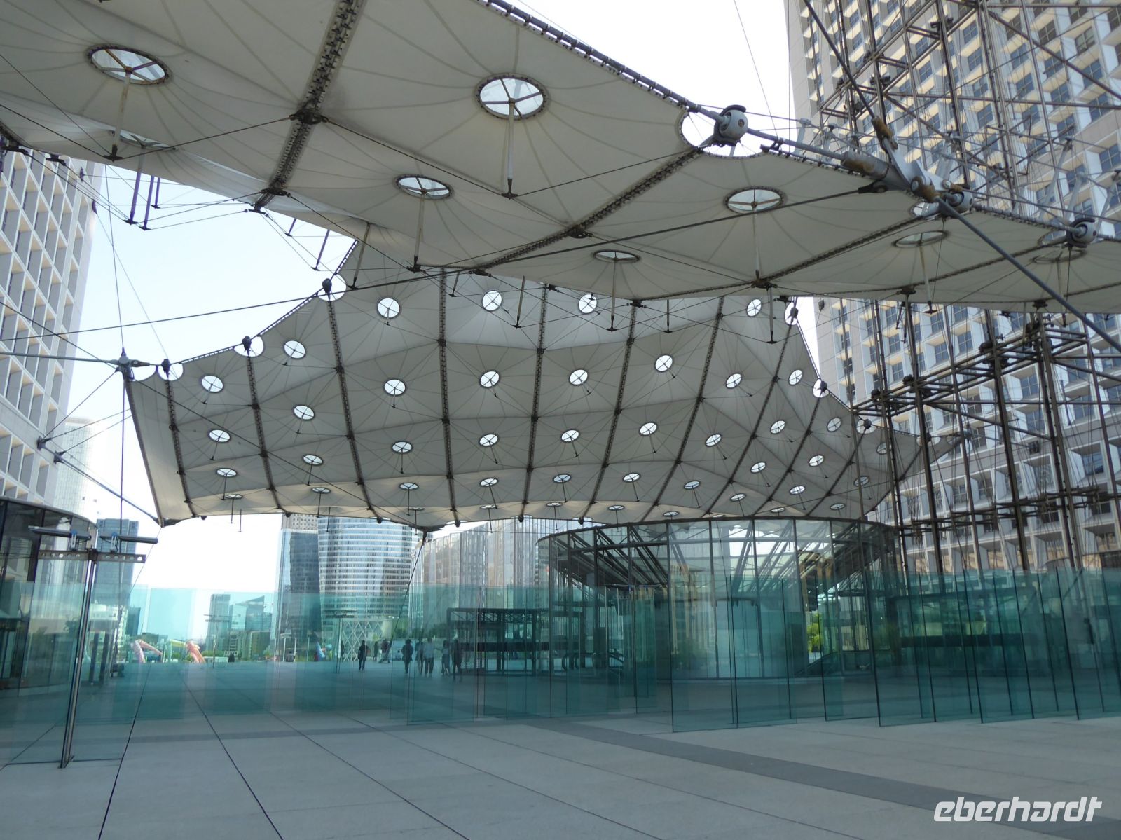 Tag 2 28.05.2023 Stadterkundung, La Défense, Le Grand Arche
