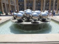 Tag 3 29.05.2023 Entdeckertour, Brunnen im Palais Royal