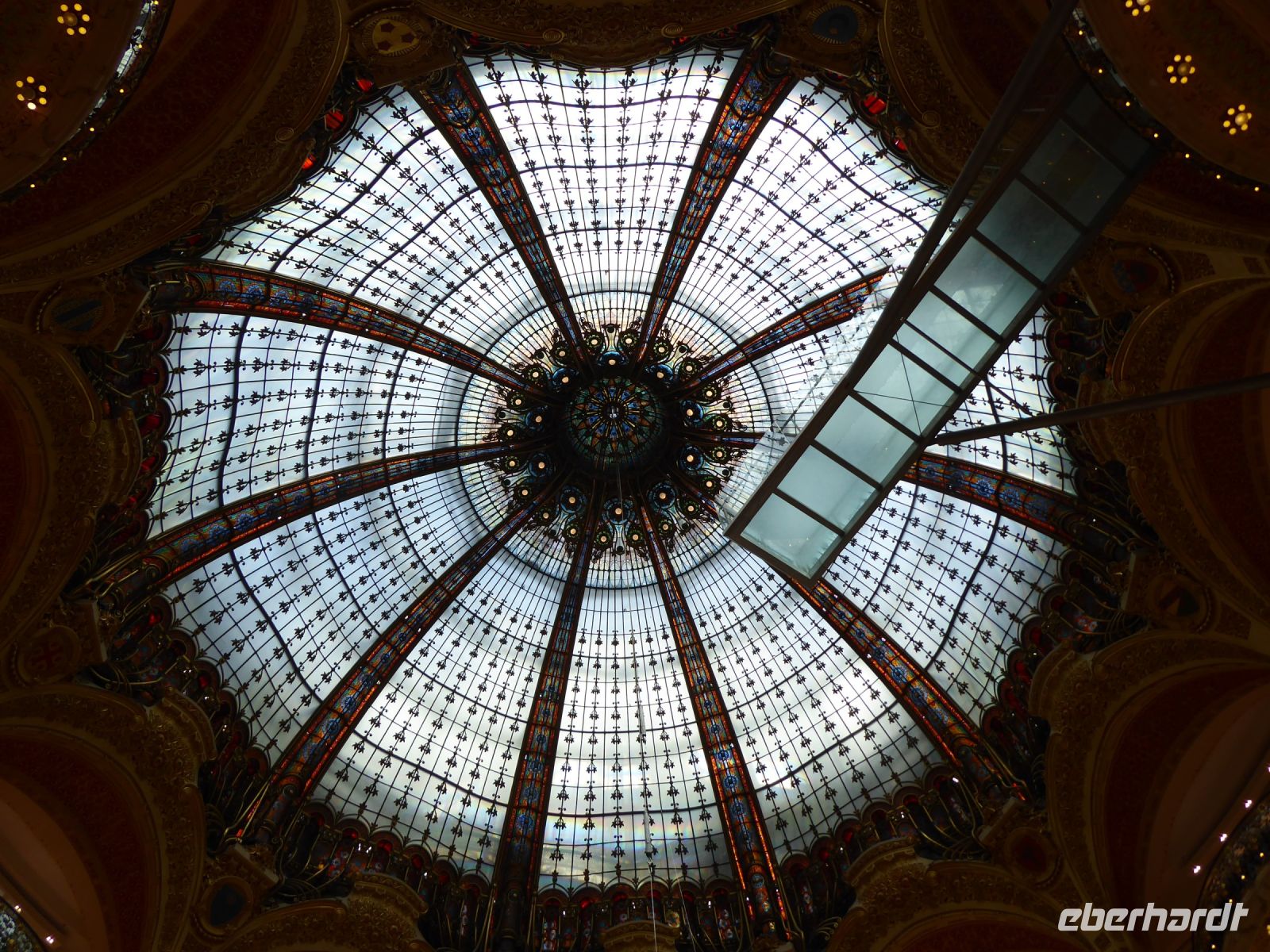 Tag 4 30.05.2023 Deckenkuppel im Lafayette