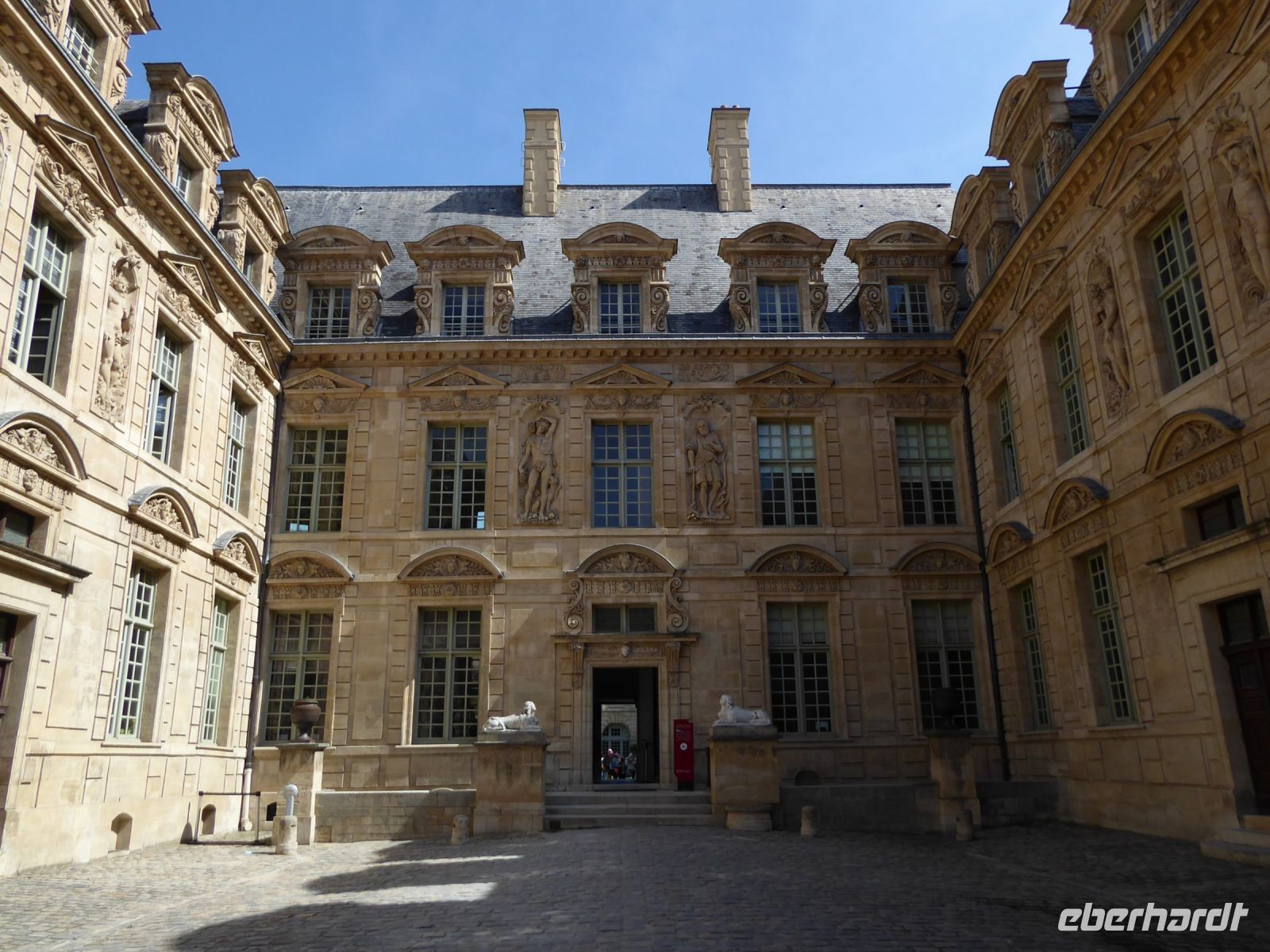 Tag 4 30.05.2023 Spaziergang im Marais, Hôtel de Sully