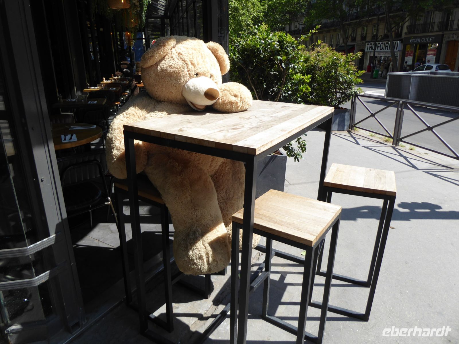 Tag 6 01.06.2023 Café in der Rue Monsieur le Prince,