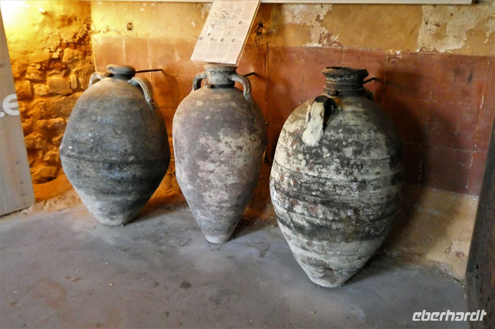 alte Amphoren für Olivenöl