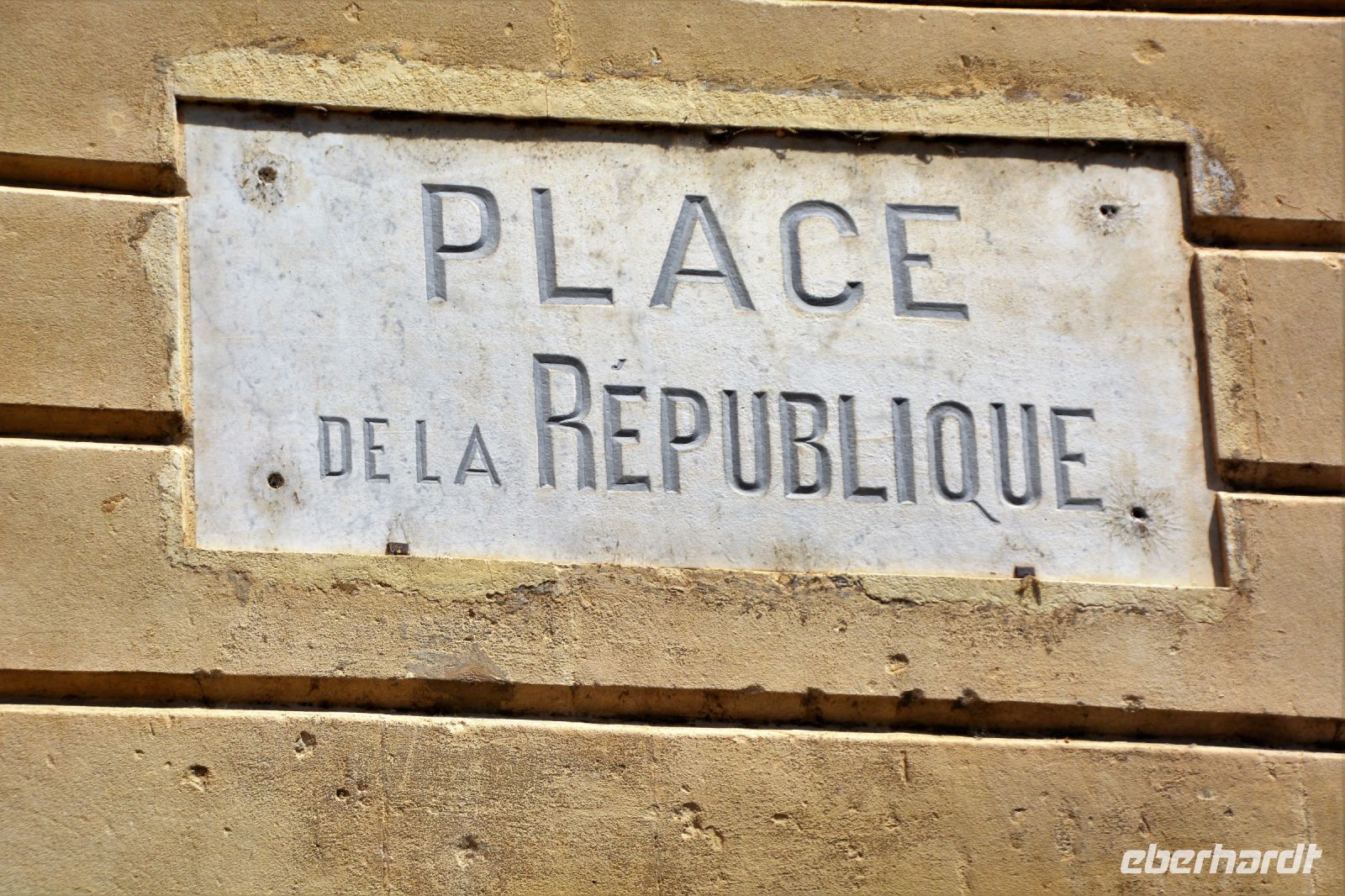 Platz der Republlik in Arles