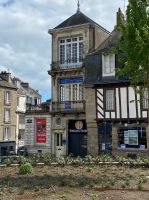 Alt und noch älter, nebeneinander