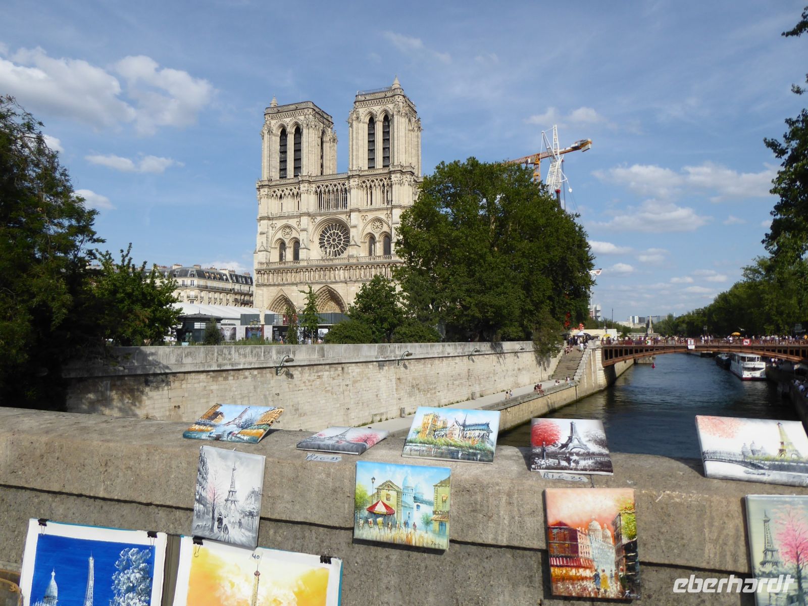 Tag 1 Entdeckerspaziergang, Nôtre Dame