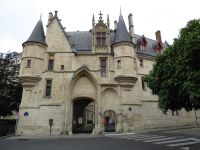 Tag 2 Stadterkundung im Marais, Hôtel de Sens