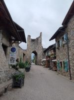 Festungstor zur Stadt Yvoire