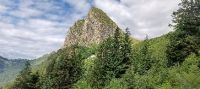 Das Bergmassiv Rochers de Naye vor der Tunneldurchfahrt