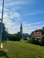 Blick auf die Kirche Saint-Pierre