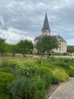 Blick über den Klostergarten
