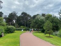 Colleville-sur-Mer, Weg zum Friedhof