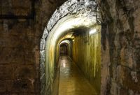 lange feuchte Gänge