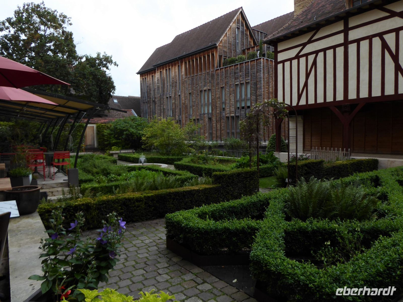 Tag 2 06.08.2023  Stadtspaziergang in Troyes