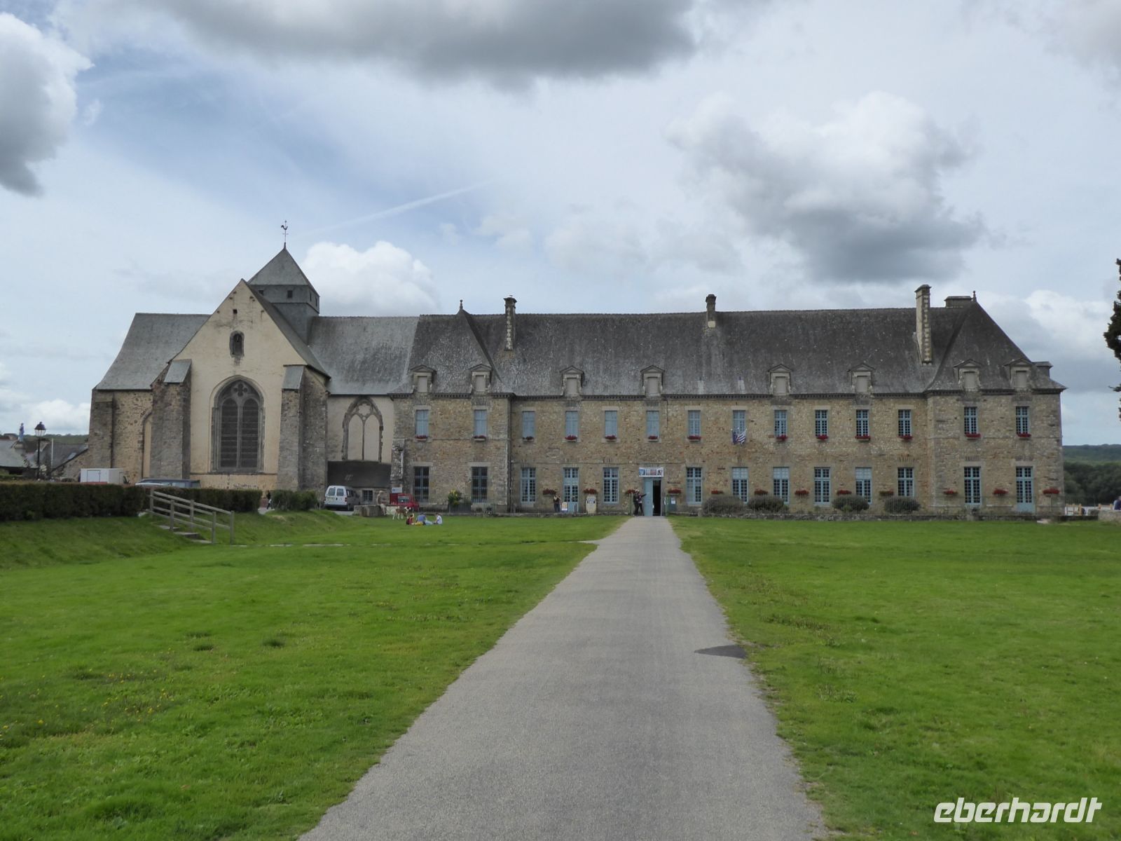 Tag 3 07.08.2023 Abtei in Paimpont