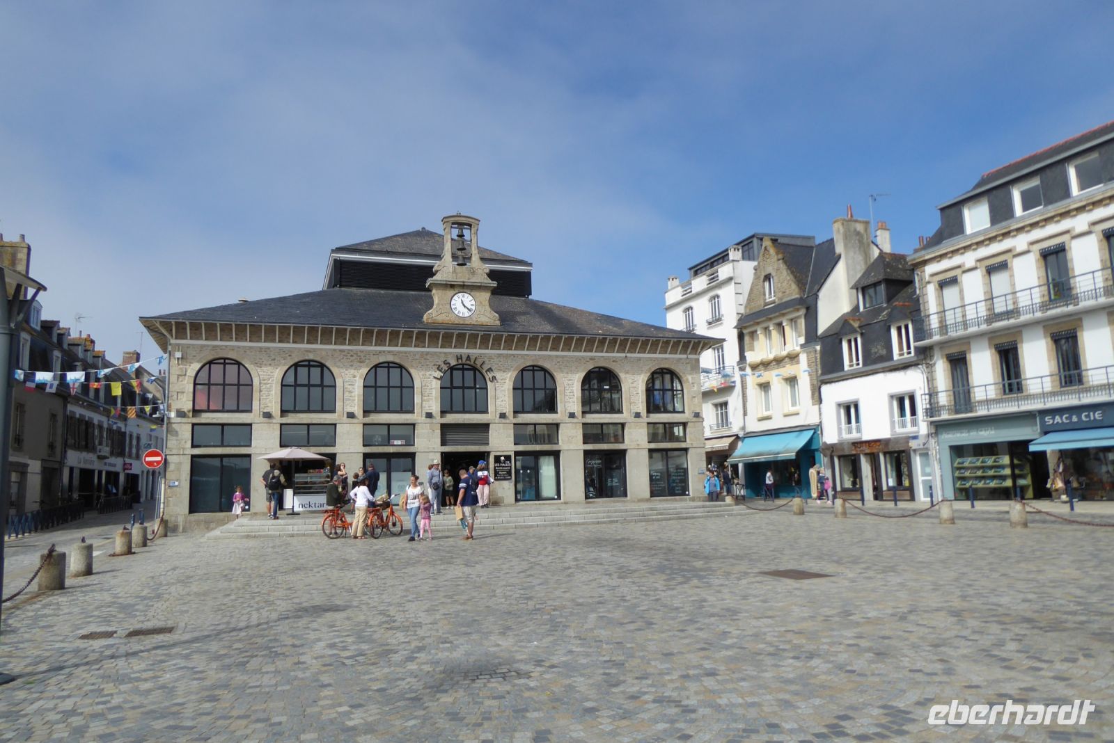 Tag 5 09.08.2023 Stadtbummel in Concarneau, Markthalle