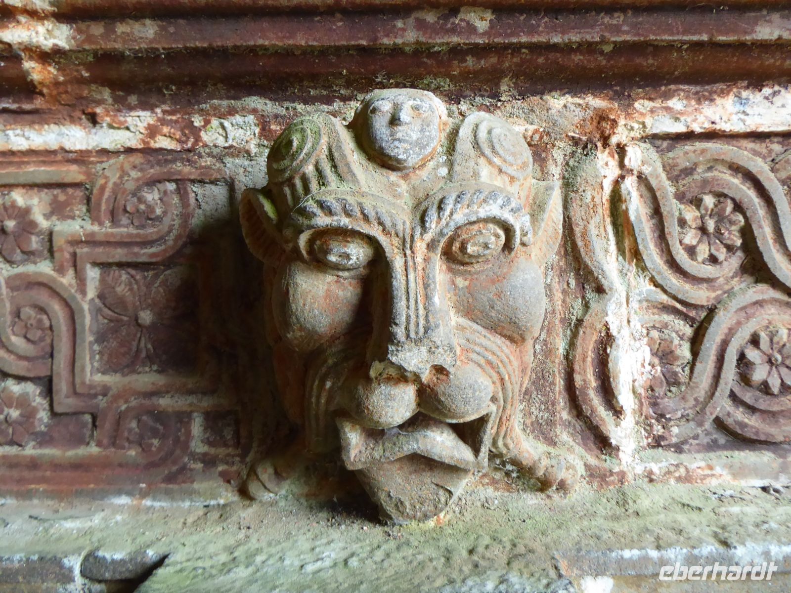 Tag 7 11.08.2023 umfriedeter Pfarrbezirk Guimiliau, Detail