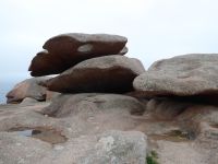 Tag 7 11.08.2023 Wanderung auf der Halbinsel Renote, Rosa Granitküste