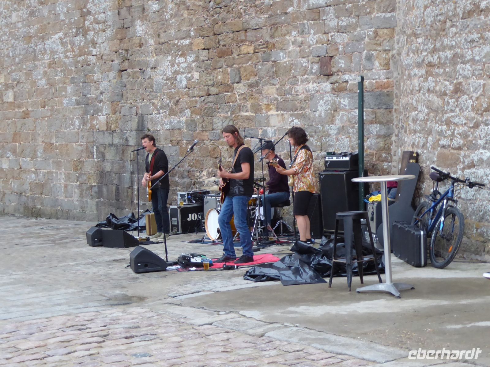 Tag 8 12.08.2023 St. Malò, fetzige Abendunterhaltung