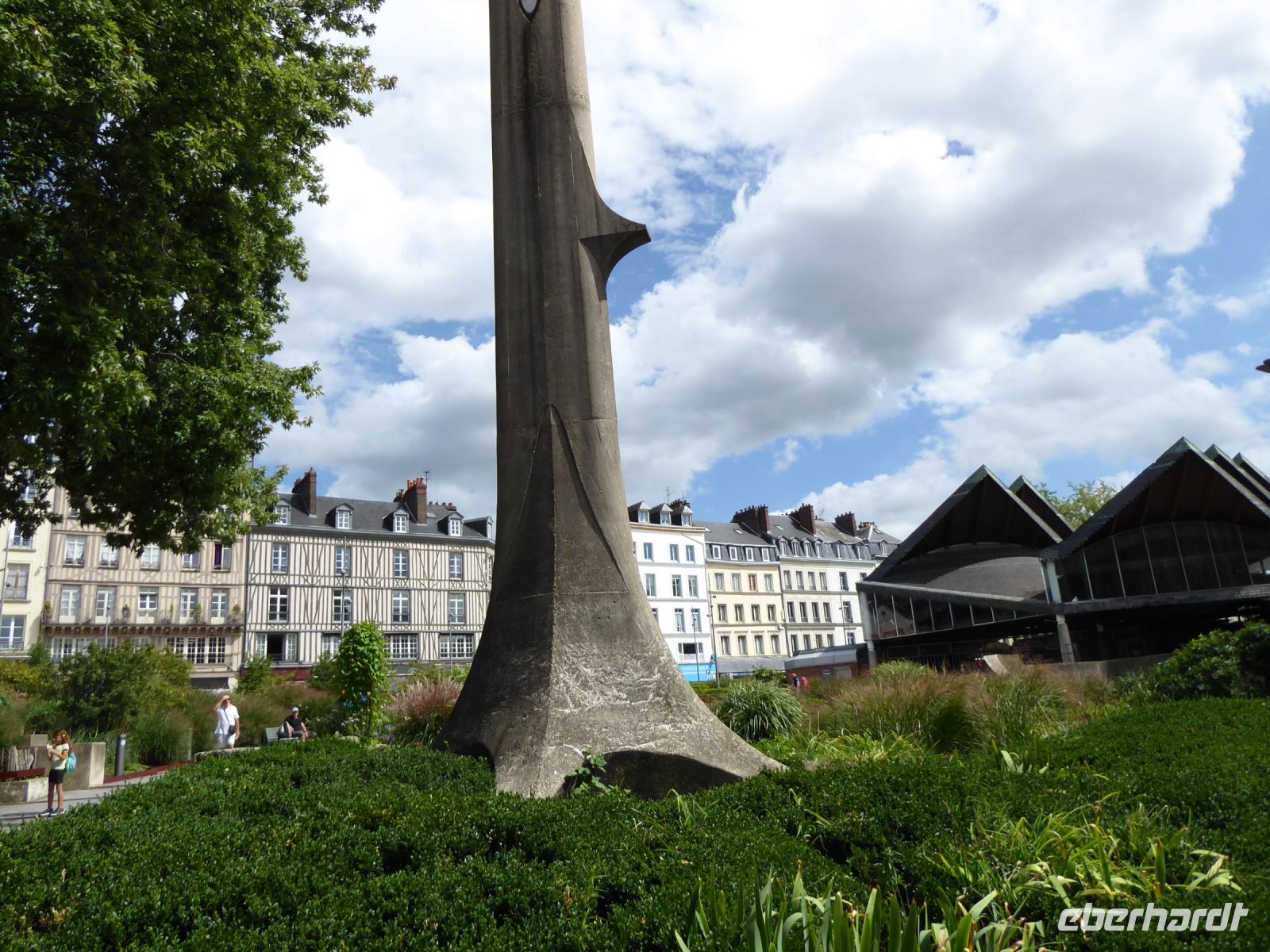 Tag 10 14.08.2023 Stadtführung in Rouen. Hinrichtungsstelle Jeanne d´Arc
