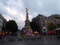 Tag 10 14.08.2023 Reims, Subé Brunnen mit Siegesgöttin, 1905