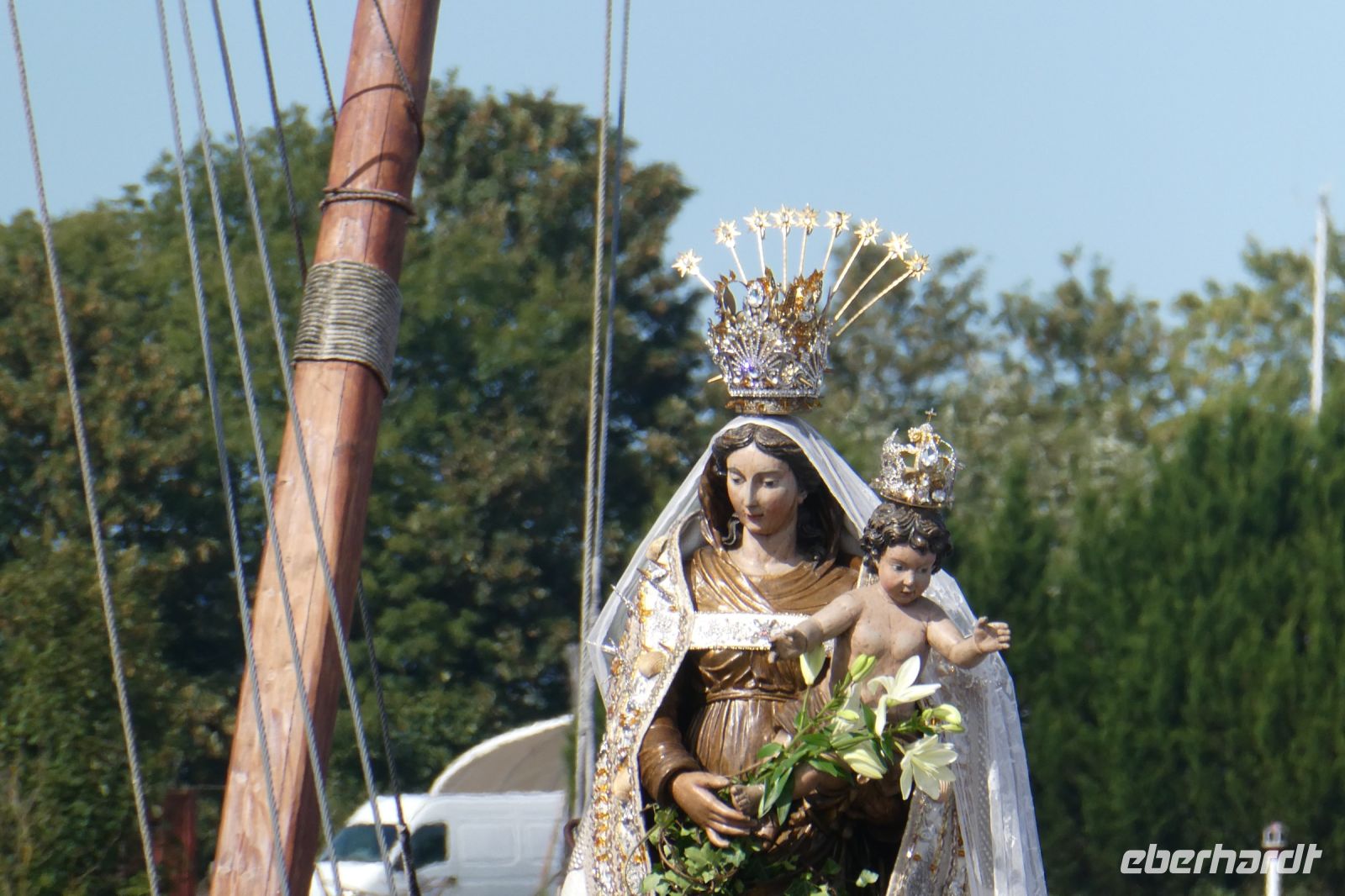 St.Catherine herangezoomt