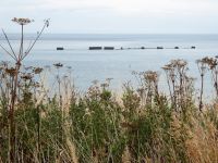Reste des Hafens von Arromanches