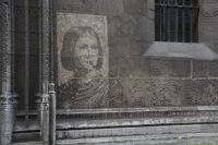 Jeanne dArc auf der Mauer verewigt