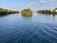 eine der zahlreichen Inseln in der Seine