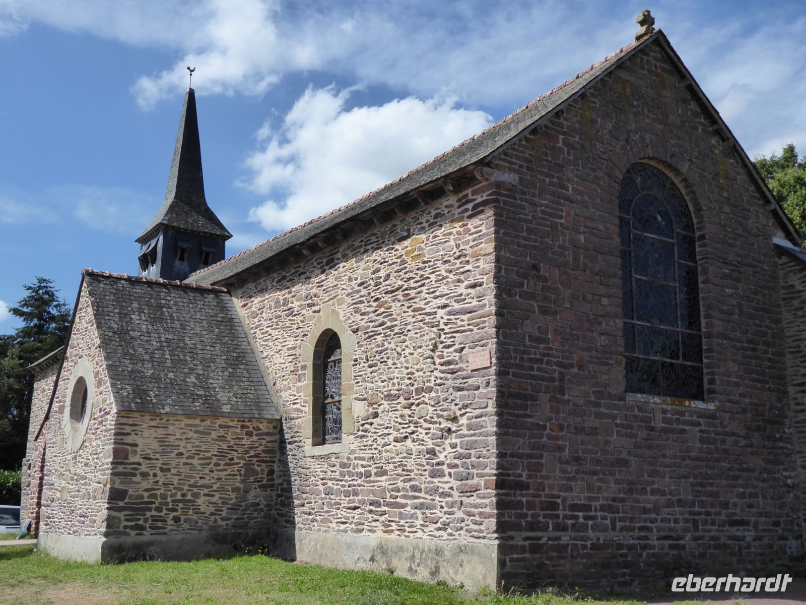 Tag 3 21.08.2023 Kirche in Tréhorenteuc