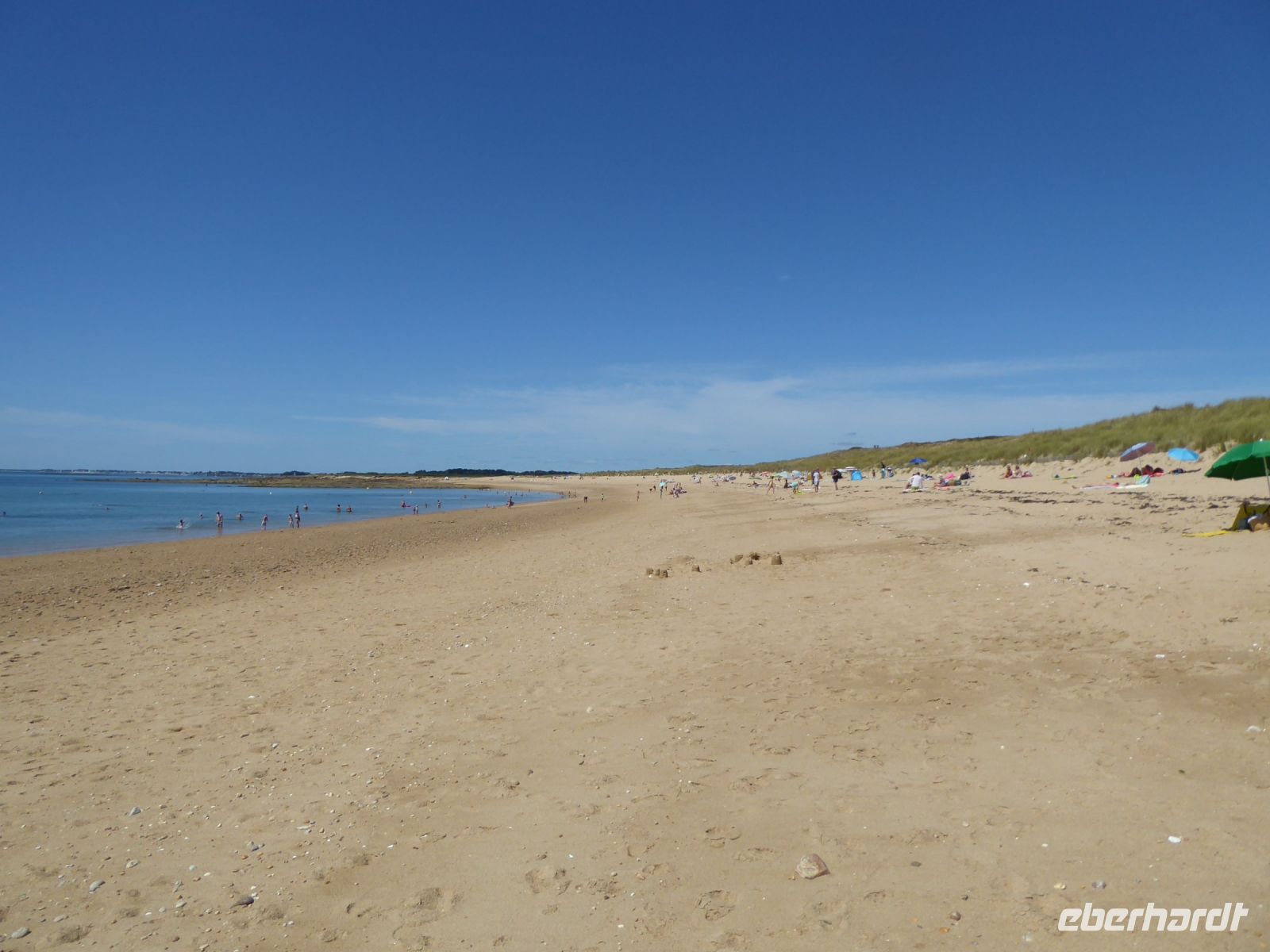 Tag 4 22.08.2023 am Strand bei Locmariaquer 