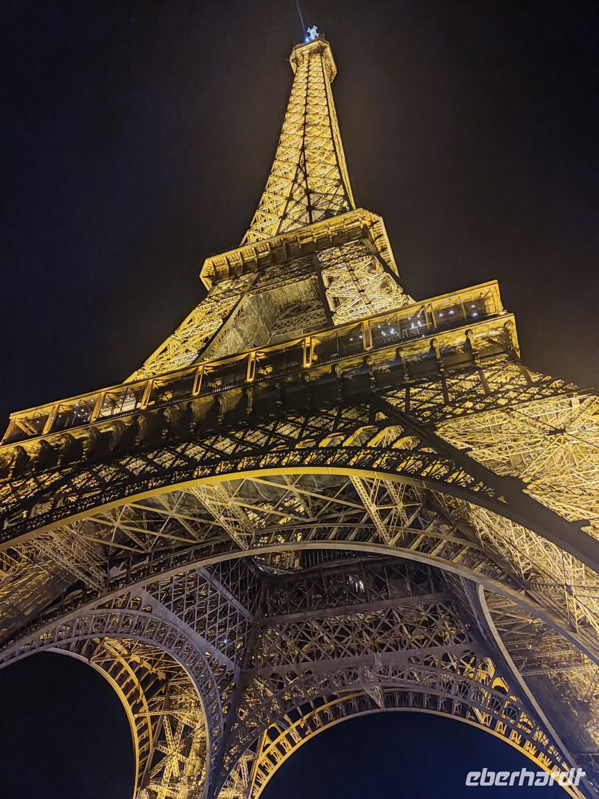 Eiffelturm bei Nacht
