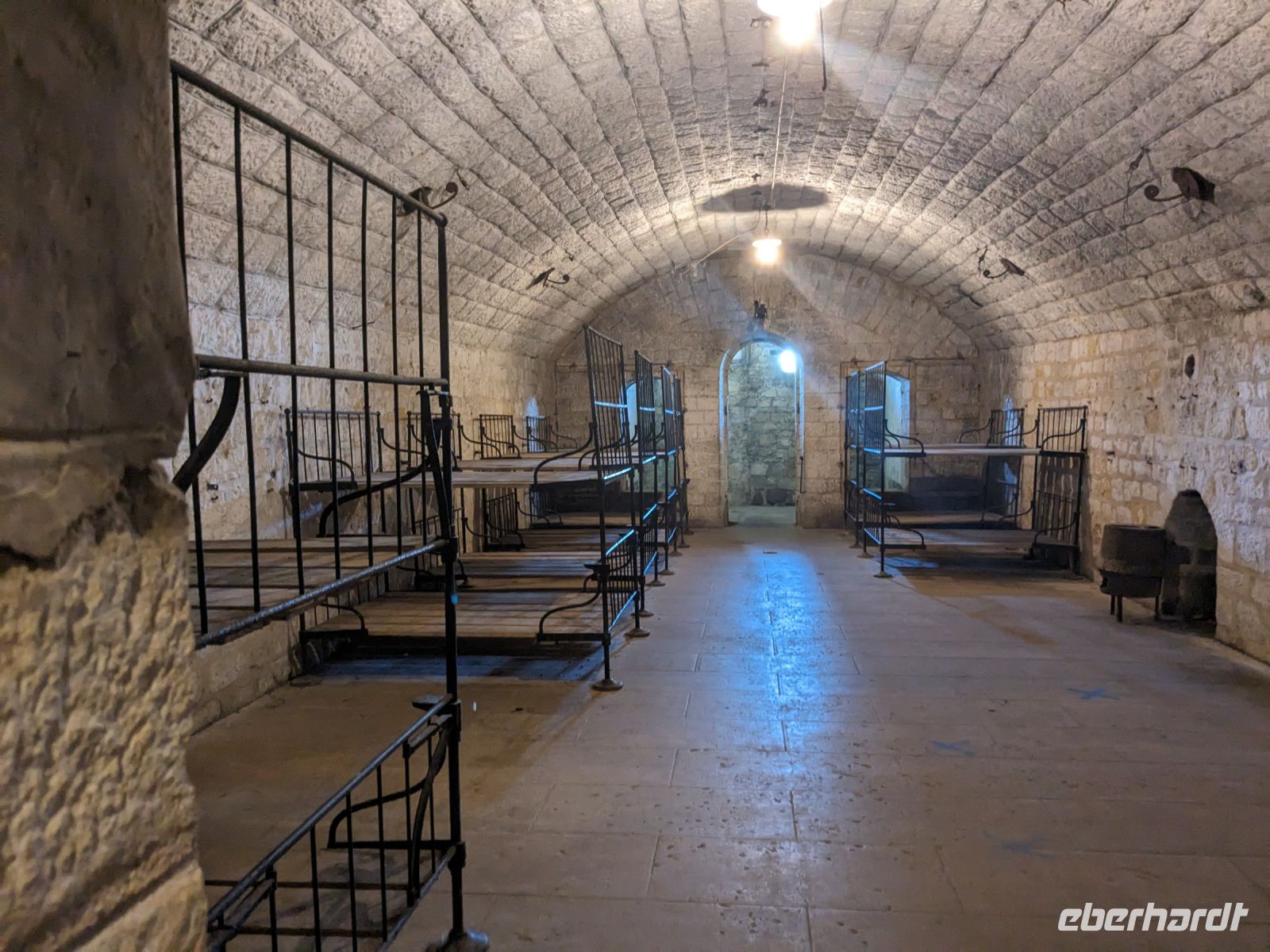 Verdun, Fort Douaumont auf den Schlachtfeldern