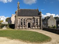 Beinhaus in Guimiliau