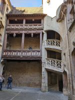 alter Patrizierpalast in der Innenstadt von Dijon, Innenhof