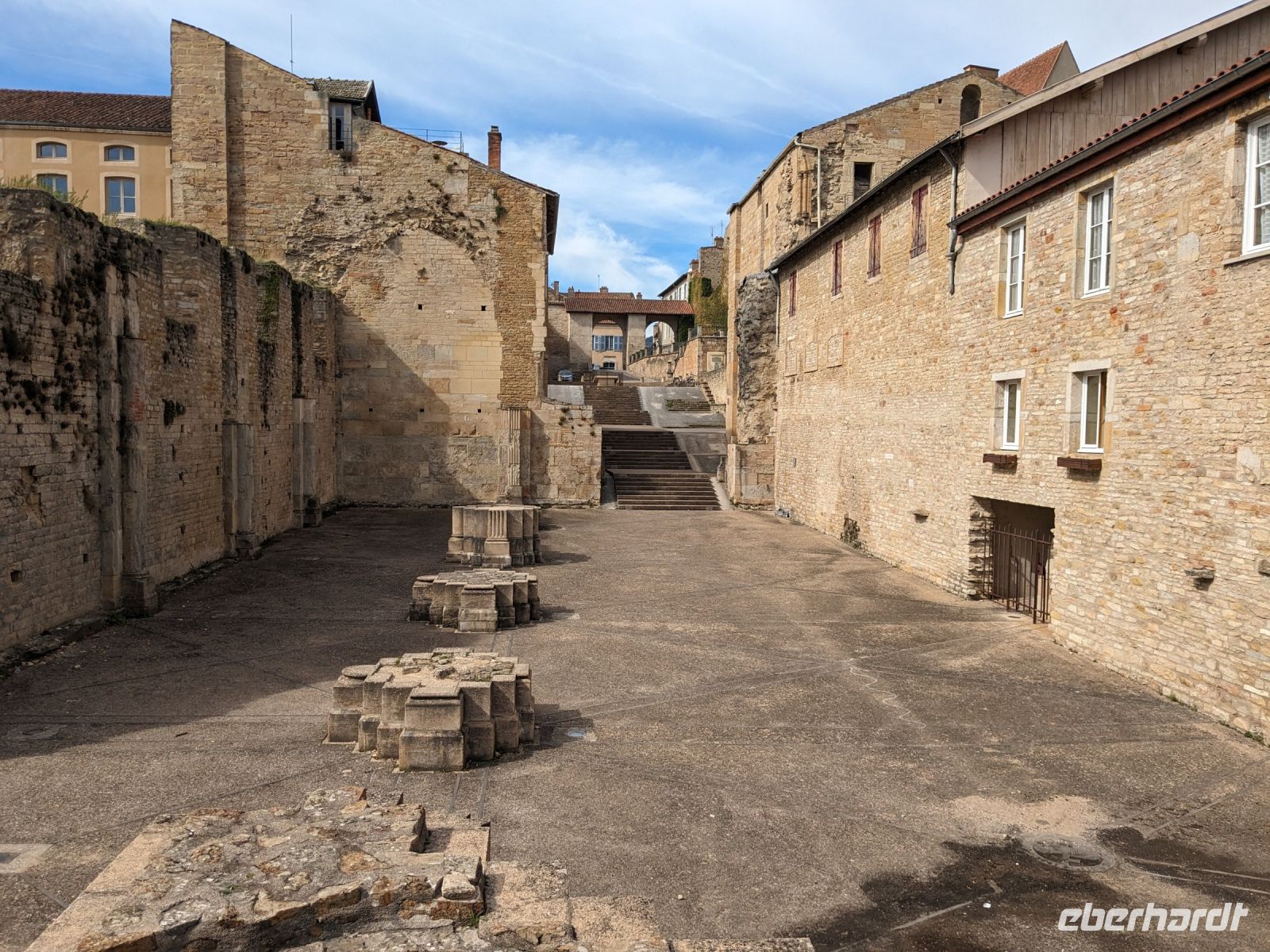 Reste der gewaltigen Kirche von Cluny