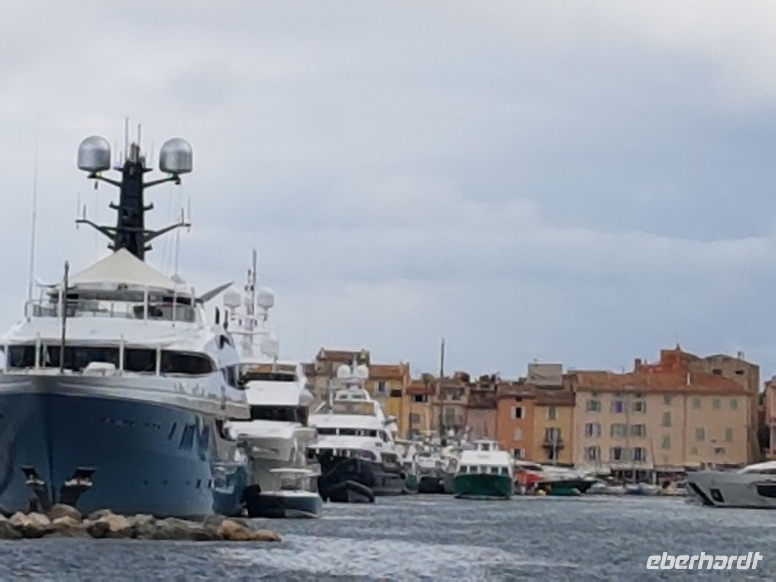 Einfahrt in den Hafen von St. Tropez