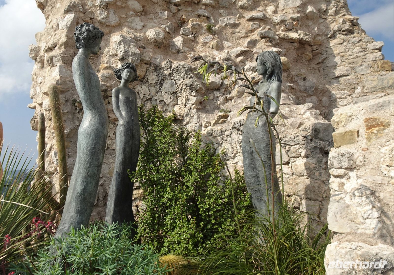 Tag 3 04.10.2023 Èze village, Kakteengarten, Skulpturengruppe von Jean Philippe Richard