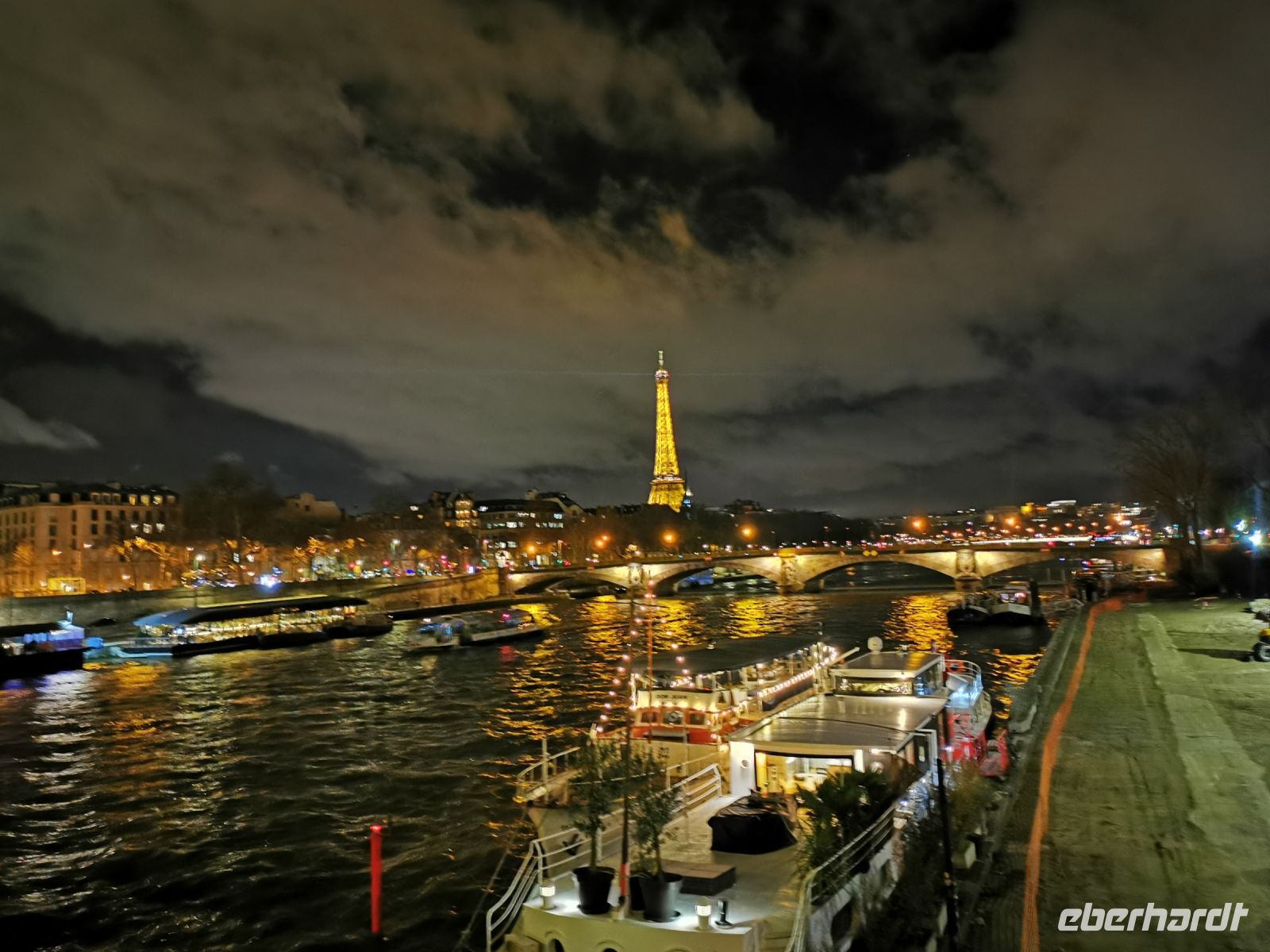 Tag 2, 29.12.2023  Nacht über der Seine