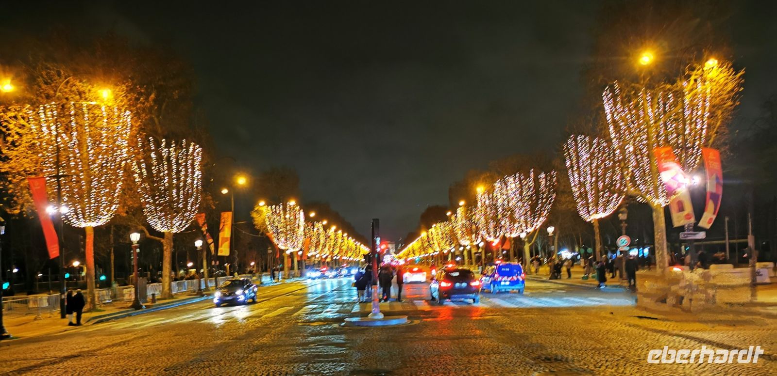 Tag 2, 29.12.2023  Champs Élysées by night