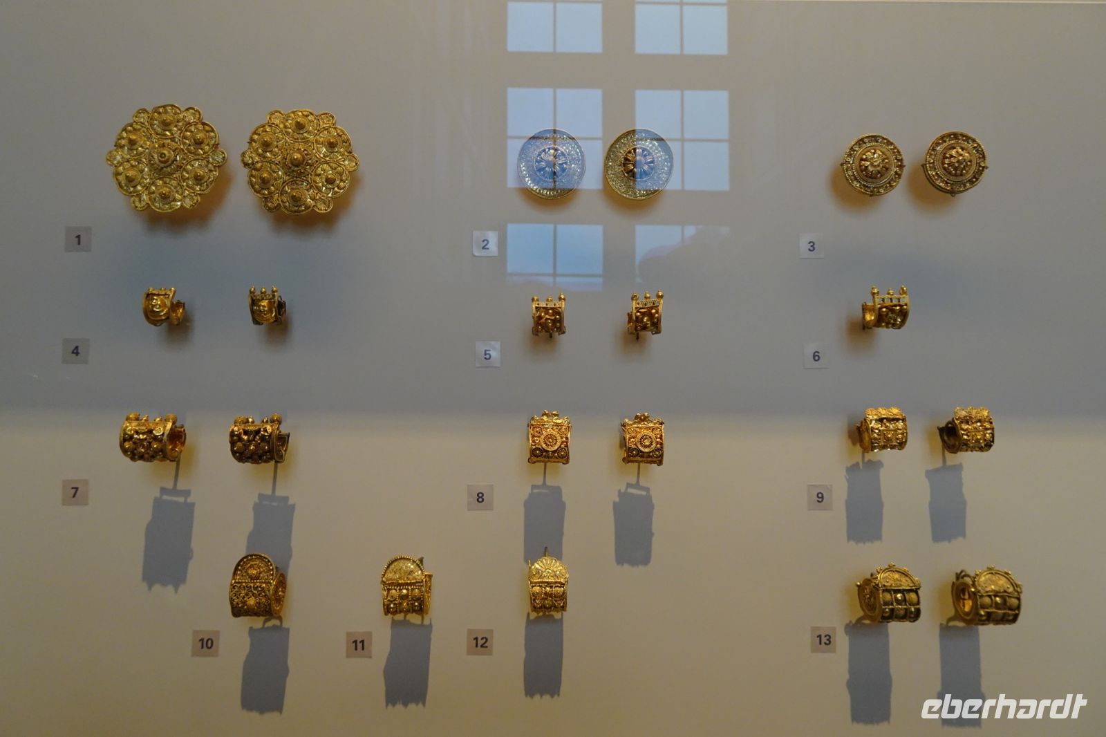 Tag 2, 29.12.2023  Museumsbesuch im Louvre, etruskische Pretiosen