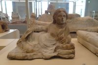 Tag 2, 29.12.2023  Museumsbesuch im Louvre, Etruskische Grabstätte