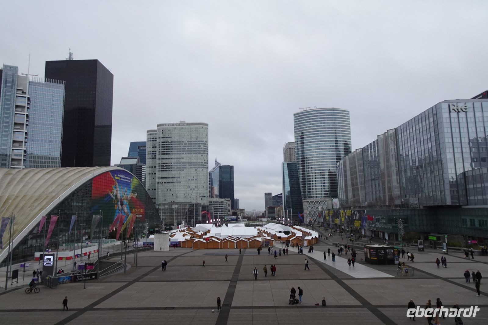 Tag 3, 30.12.2023 Ausflug nach La Défense