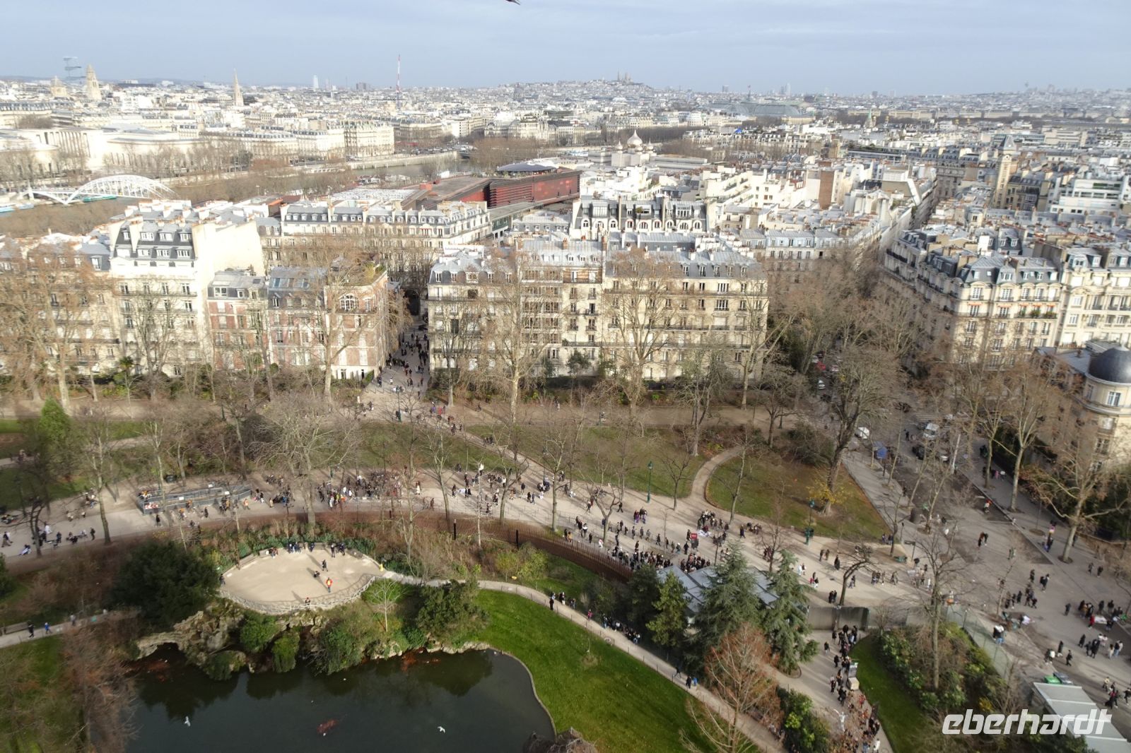 Tag 5, 01.01.2024:  Blick vom Eiffelturm, 2. Etage