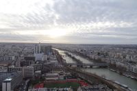 Tag 5, 01.01.2024:  Blick vom Eiffelturm, 2. Etage