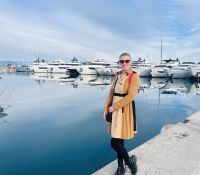 Vicky in Antibes
