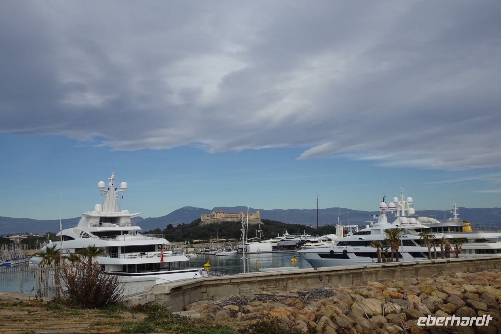 Tag 2 24.01.2024 Luxusyachten am Quai des milliardaires